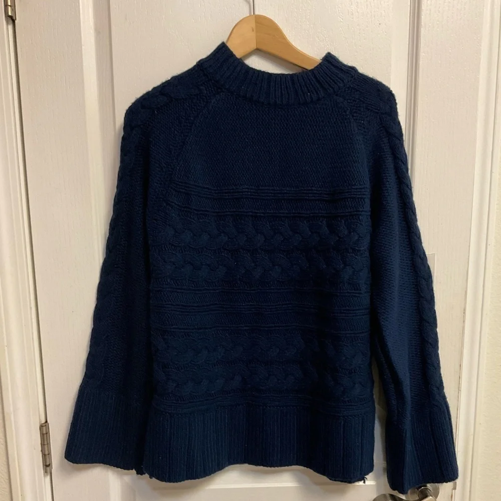St. John’s Bay Navy Cable Knit Sweater L – Chunky Cozy Pullover